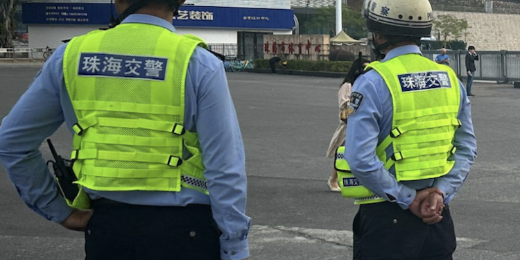 Joven de 21 años realiza apuñalamiento masivo en China
